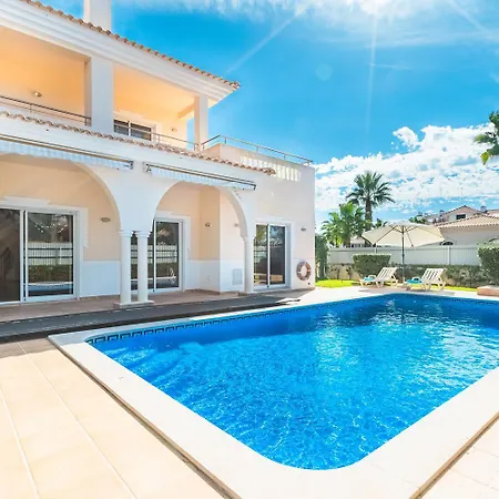 Coute Real Villa *