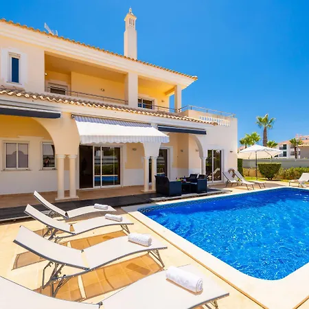 Coute Real Villa Quarteira