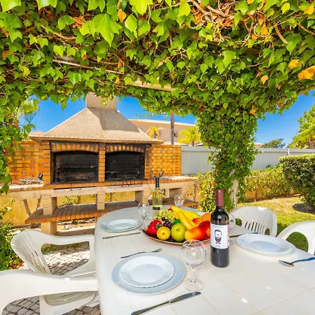 Villa Coute Real *